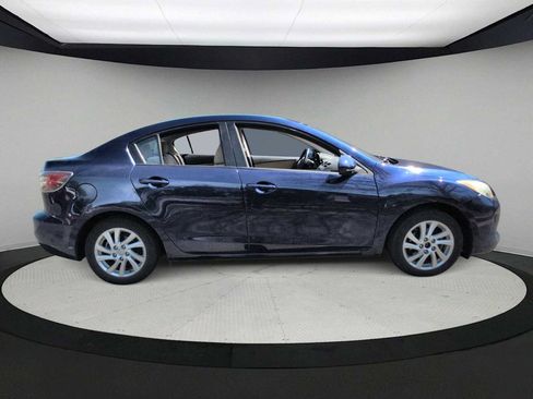 Used 2012 MAZDA MAZDA3 i Touring FWD image 9