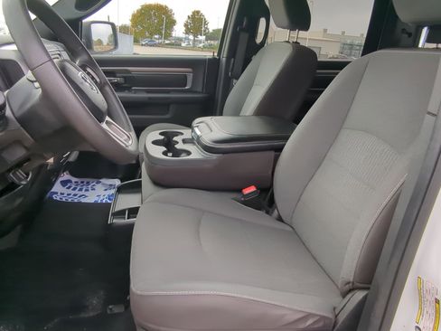 Used 2024 RAM 1500 Classic Warlock image 15