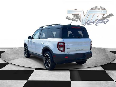 Used 2025 Ford Bronco Sport Outer Banks AWD/4WD image 5