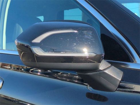 Used 2025 Hyundai Palisade SEL image 12