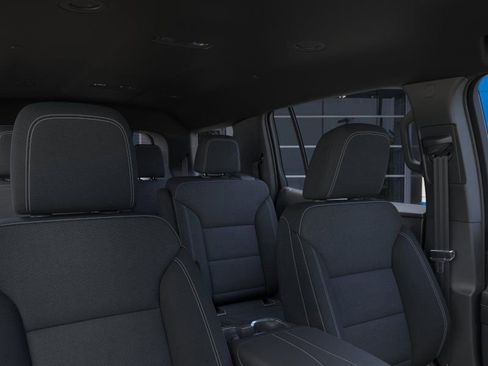 New 2026 Chevrolet Traverse LT image 25