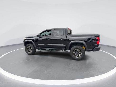 Used 2024 Chevrolet Colorado ZR2 w/ ZR2 Convenience Package III AWD/4WD image 6