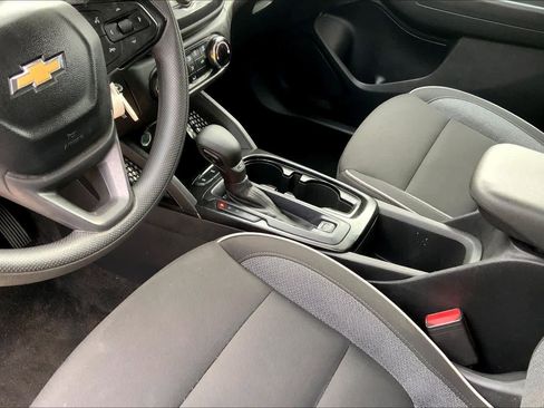 Used 2023 Chevrolet TrailBlazer LS image 17