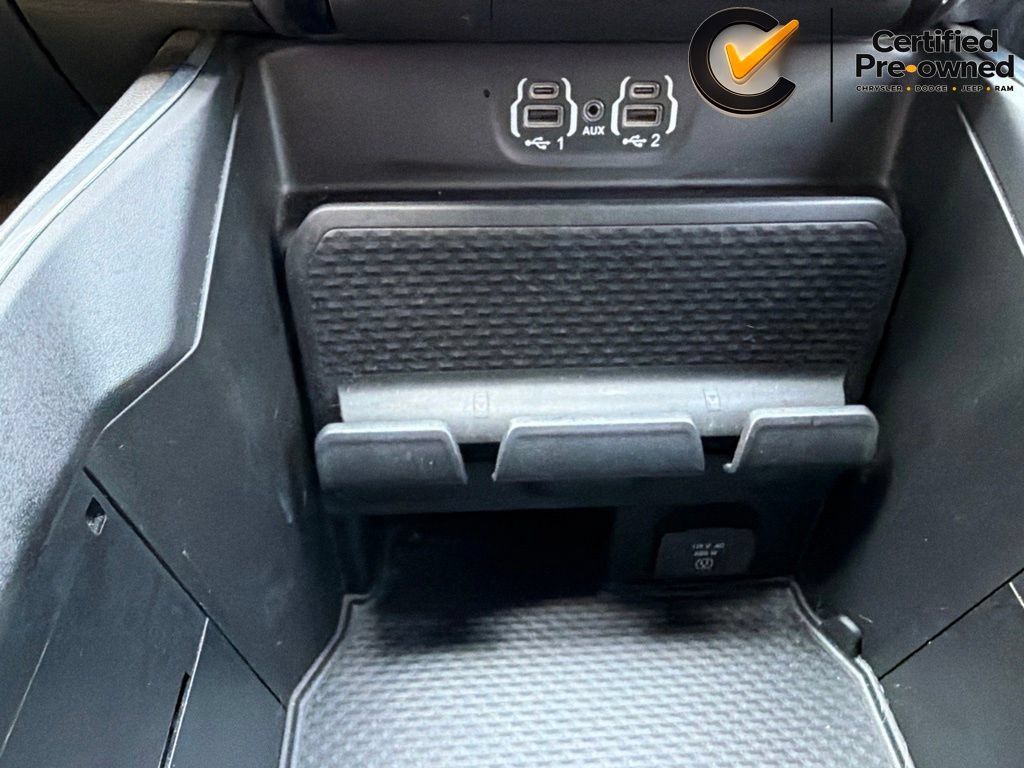 Used 2024 RAM 1500 Laramie AWD/4WD image 78