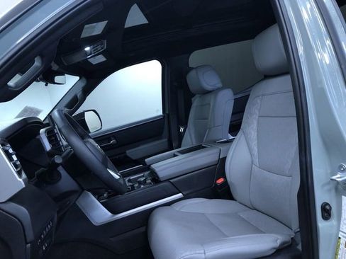 Used 2025 Toyota Tundra Limited image 14