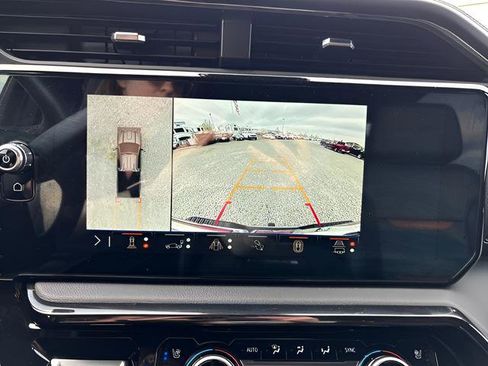 Certified 2024 GMC Sierra 2500 AT4 AWD/4WD image 18
