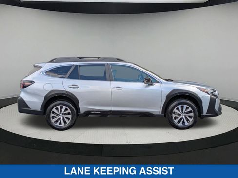 Certified 2024 Subaru Outback Premium image 2