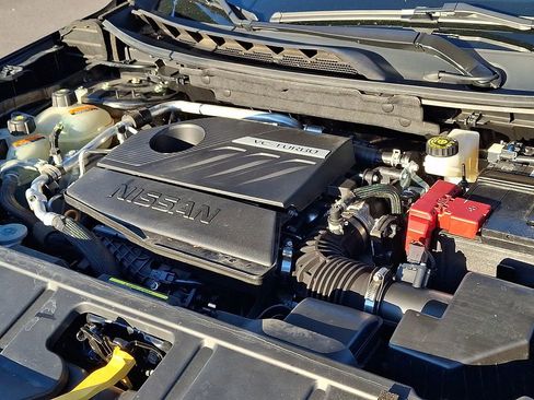 Certified 2023 Nissan Rogue SV w/ SV Premium B Package image 29