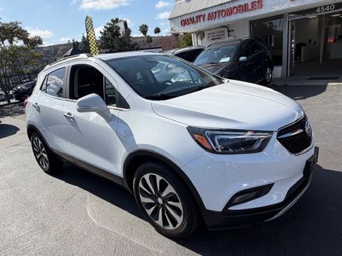 Used 2019 Buick Encore Essence FWD image 10