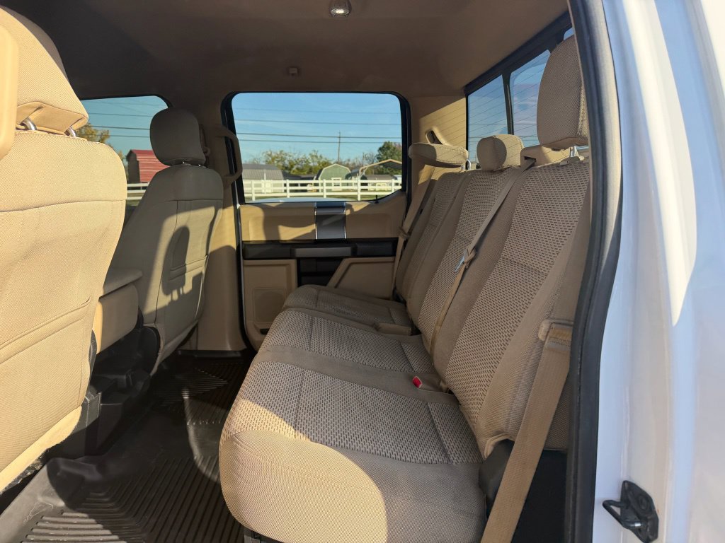 Used 2017 Ford F350 XLT w/ XLT Premium Package AWD/4WD image 15