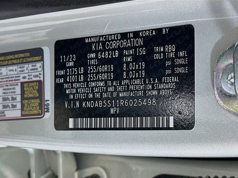 Used 2024 Kia EV9 Light Long Range RWD image 12