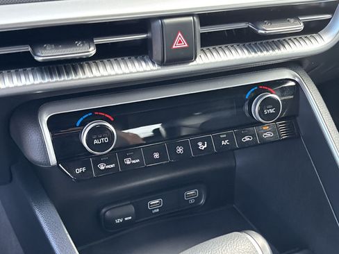 Certified 2022 Kia K5 GT-Line FWD image 16