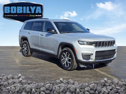 Used 2024 Jeep Grand Cherokee L Limited w/ Luxury Tech Group II image 2