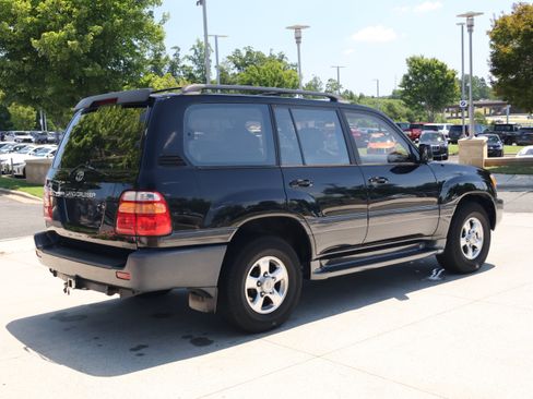 Used 2001 Toyota Land Cruiser AWD/4WD image 9