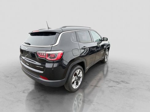 Used 2018 Jeep Compass Limited AWD/4WD image 7