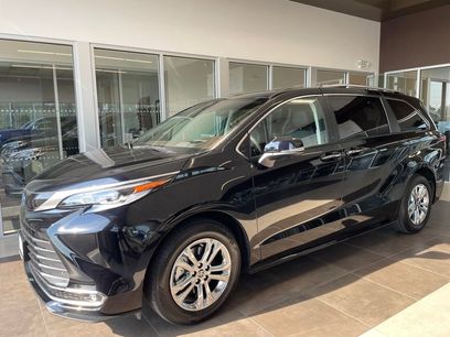 Used 2024 Toyota Sienna Platinum