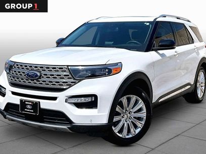 Used 2023 Ford Explorer Limited w/ Limited Technology Package