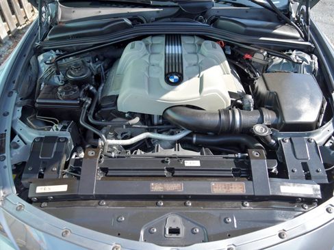 Used 2005 BMW 645Ci Convertible RWD image 17