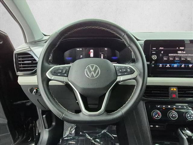 Used 2025 Volkswagen Taos S AWD/4WD image 28