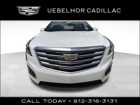 Used 2017 Cadillac XT5 FWD image 12
