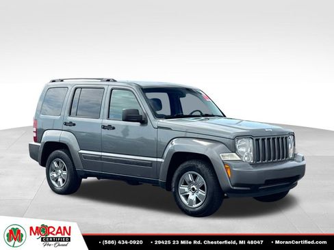 Used 2012 Jeep Liberty Sport w/ Popular Equipment Group AWD/4WD image 7