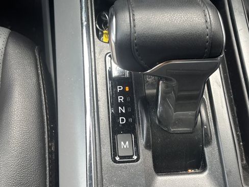 Used 2024 Ford F150 Lariat w/ FX4 Off-Road Package AWD/4WD image 15