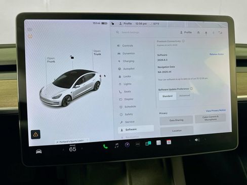 Used 2022 Tesla Model 3 Long Range AWD/4WD image 44