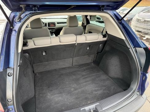 Certified 2017 Honda HR-V EX image 5