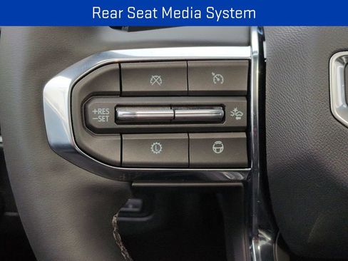 New 2026 GMC Yukon Elevation w/ Elevation Premium Package AWD/4WD image 12