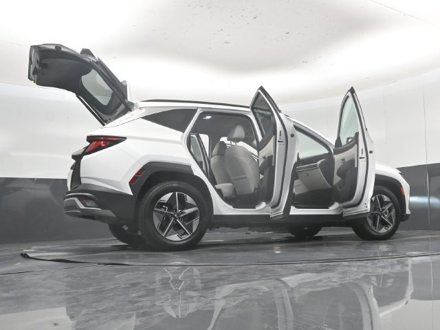 Used 2025 Hyundai Tucson SEL FWD image 64