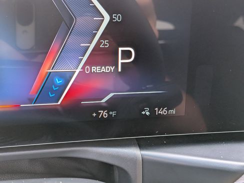 Used 2025 BMW i4 xDrive40i AWD/4WD image 29