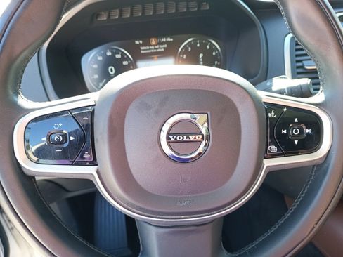 Used 2019 Volvo XC90 T6 Momentum w/ Protection Package Premier image 13