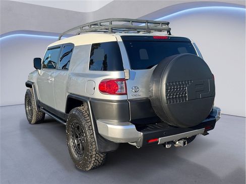 Used 2007 Toyota FJ Cruiser 4WD image 4