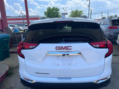 Used 2020 GMC Terrain SLT FWD image 5