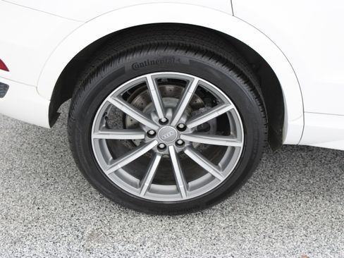 Used 2018 Audi Q3 2.0T Premium FWD image 6