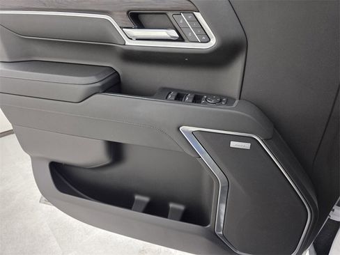 Used 2023 GMC Sierra 1500 SLT w/ SLT Premium Package image 26