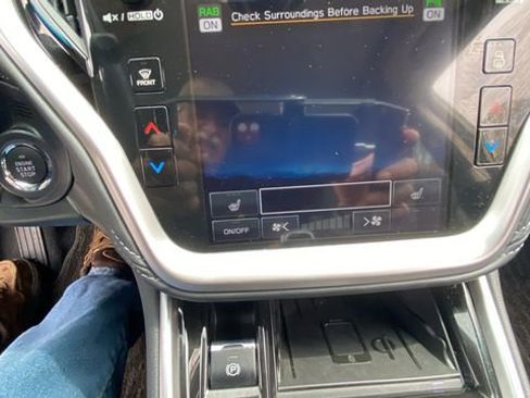 Used 2022 Subaru Outback Limited AWD/4WD image 28