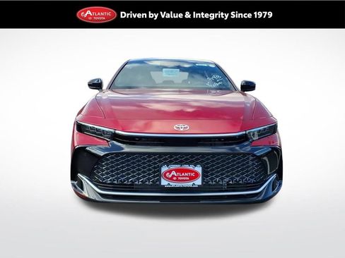 New 2026 Toyota Crown Platinum image 2