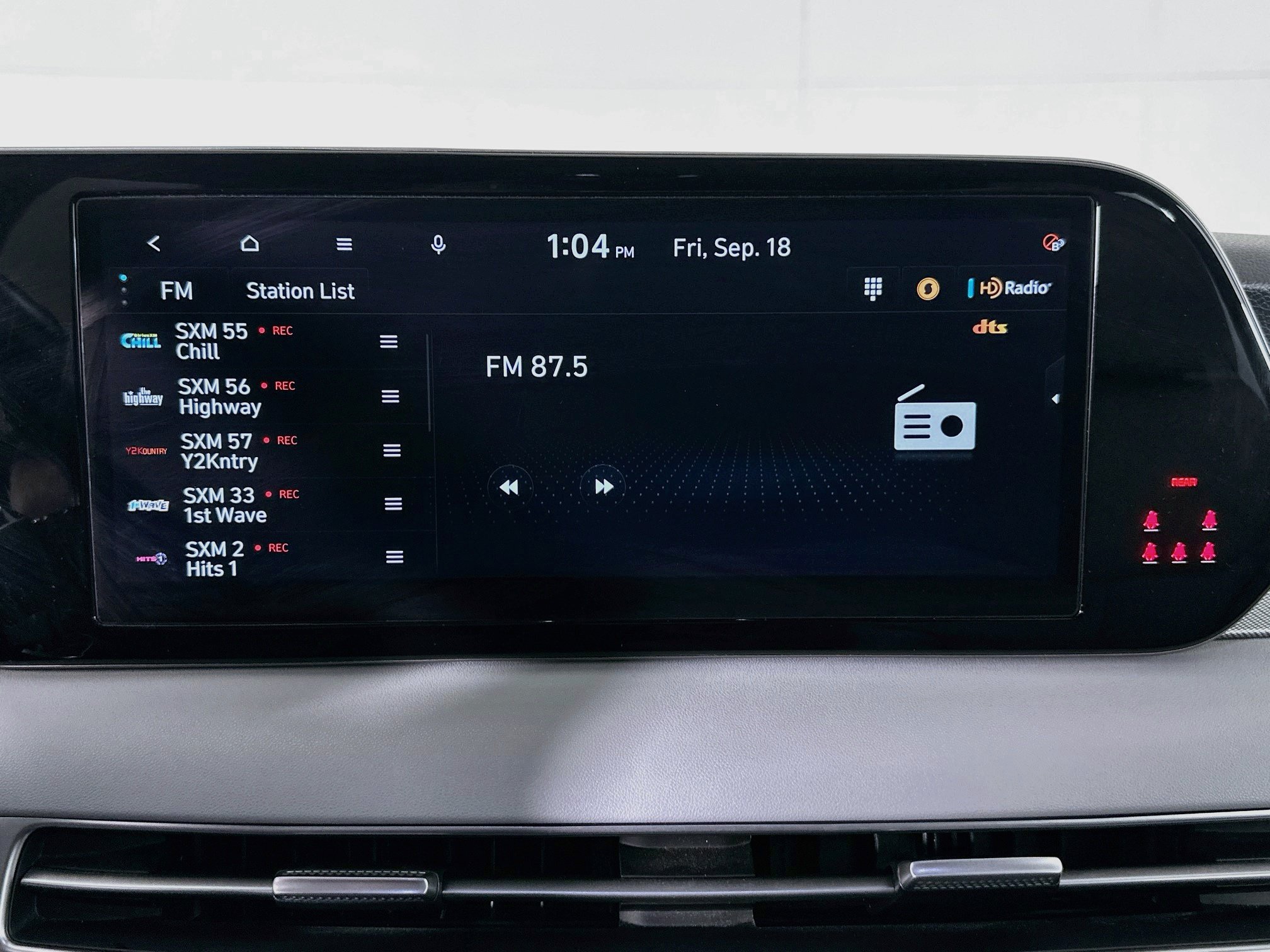 Used 2025 Hyundai Palisade SEL FWD image 21