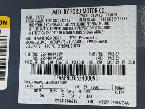Used 2025 Ford Mustang GT Premium RWD image 36