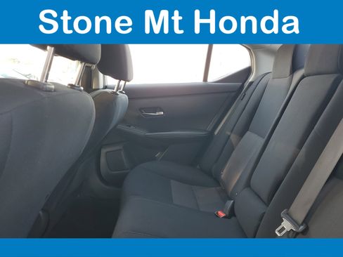 Used 2022 Nissan Sentra SV w/ Trunk Package image 11