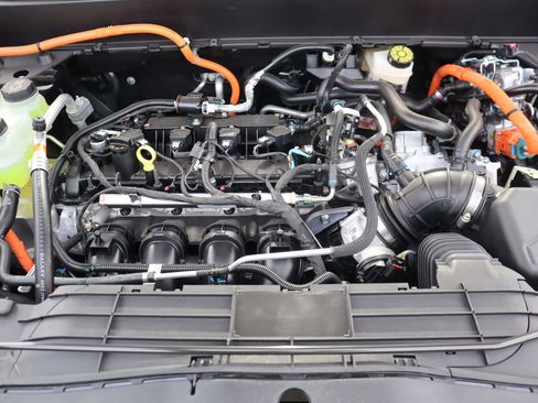 New 2026 Ford Maverick XLT FWD image 18