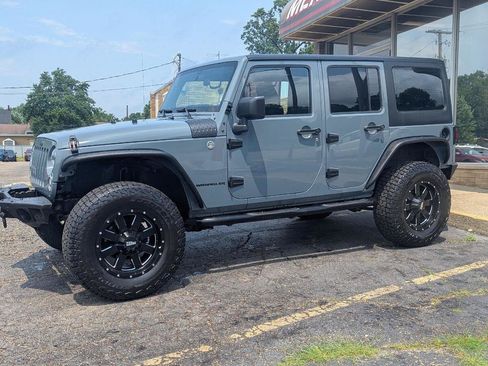 Used 2015 Jeep Wrangler Unlimited Sport AWD/4WD image 4