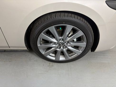 Used 2025 MAZDA MAZDA3 s image 11