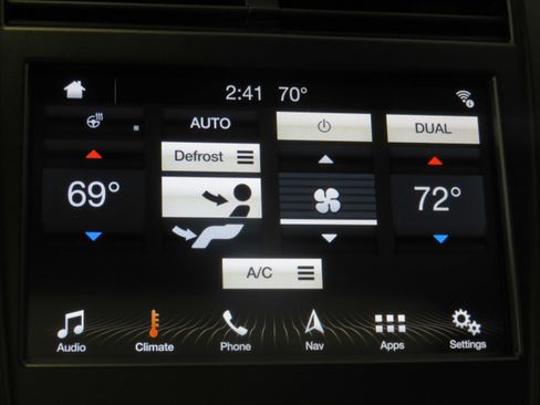 Used 2019 Lincoln MKC Reserve w/ MKC Climate Package image 44