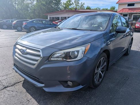 Used 2015 Subaru Legacy 3.6R Limited AWD/4WD image 3