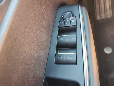 Certified 2024 GMC Acadia Denali w/ Super Cruise Package FWD image 20