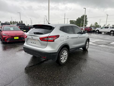 Used 2022 Nissan Rogue Sport S AWD/4WD image 3