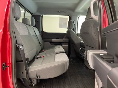 Used 2022 Ford F150 XLT w/ Equipment Group 302A High image 16