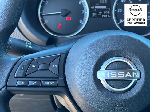 Certified 2025 Nissan Kicks Play S image 19